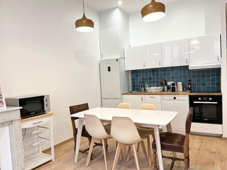 Pleasant 3-Bedroom Flat In The Center Of Marsilya Dış mekan fotoğraf
